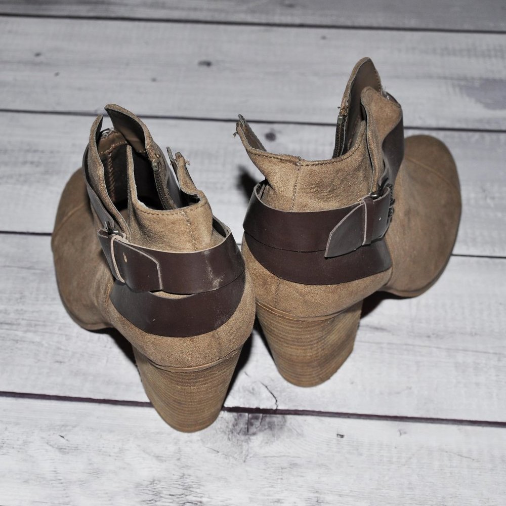 Carlos by Carlos Santana Taupe Suede Leather Uppers Hawkins Booties Heel